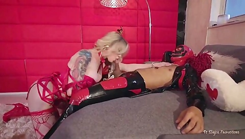 Big Ass Tranny Blondie In Red Lingerie Fucks Guy In Latex